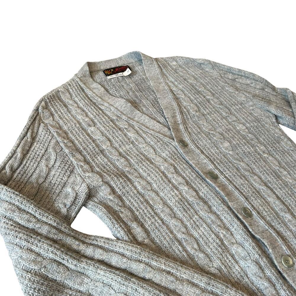 Vintage 60s Gray Cable Knit Cardigan Acrylic Sz M - Picture 8 of 11